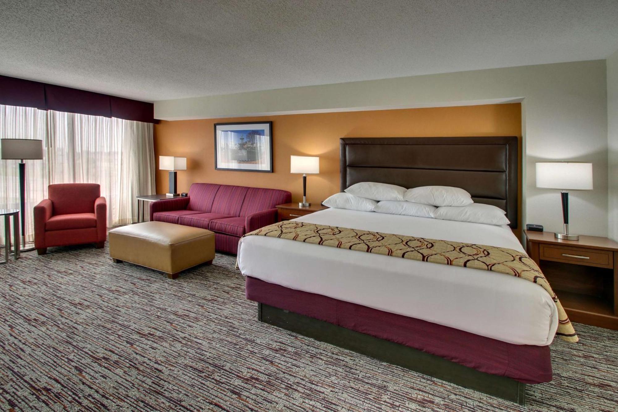 Drury Inn & Suites Μπόουλινγκ Γκριν Εξωτερικό φωτογραφία