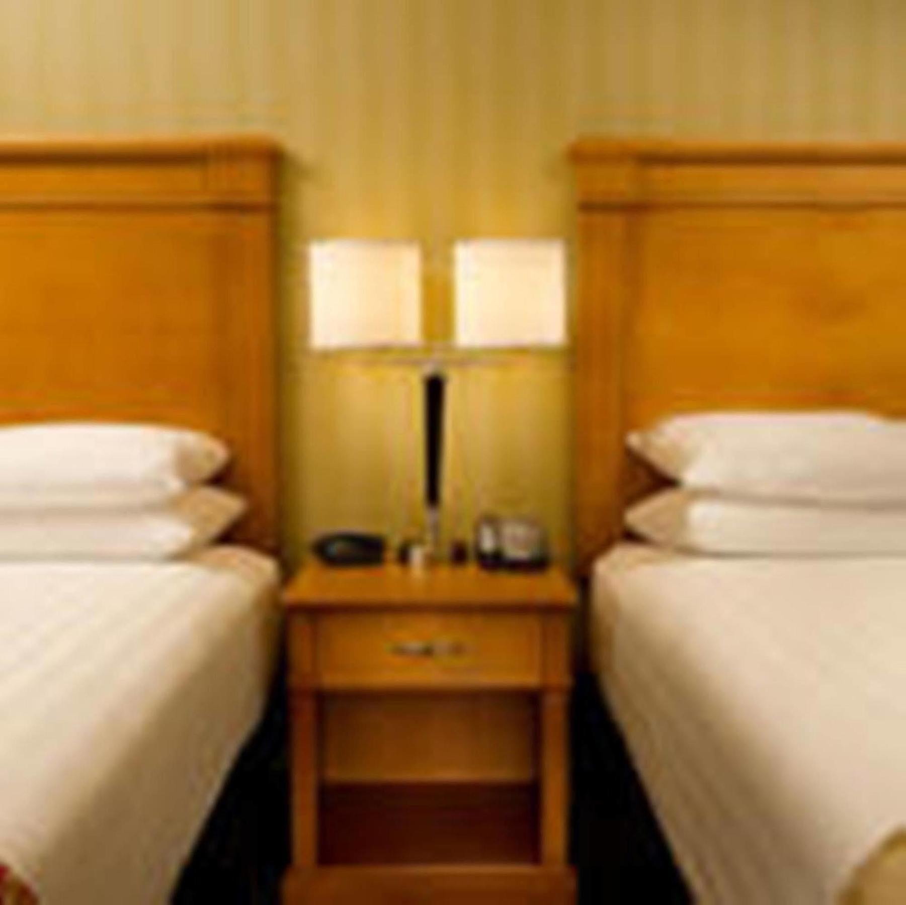 Drury Inn & Suites Μπόουλινγκ Γκριν Εξωτερικό φωτογραφία